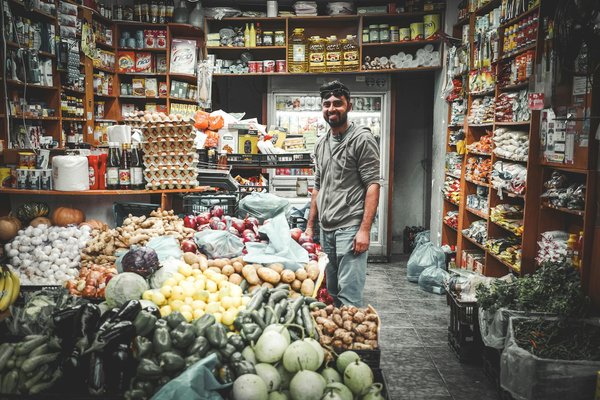 Livraison de repas à nîmes : gourmandises et menus variés à votre porte